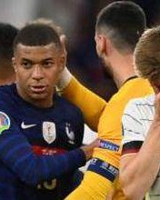 开云APP-"不高兴"被耍三次 爆发不成的姆巴佩切忌心态爆炸