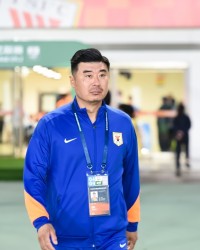 韩鹏：泽卡没出场因受伤部位疼的厉害，李小恒未来会有更好的表现