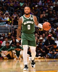 开云APP-下家是谁？今年NBA自由市场最大一鱼浮出水面——75大球星利拉德