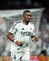 开云下载-好聚好散！马卡：阿拉巴想以主力的身份离开皇马，正努力摆脱伤病