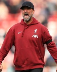 开云体育-克洛普：更愿意11打11 科纳特没被罚下很幸运